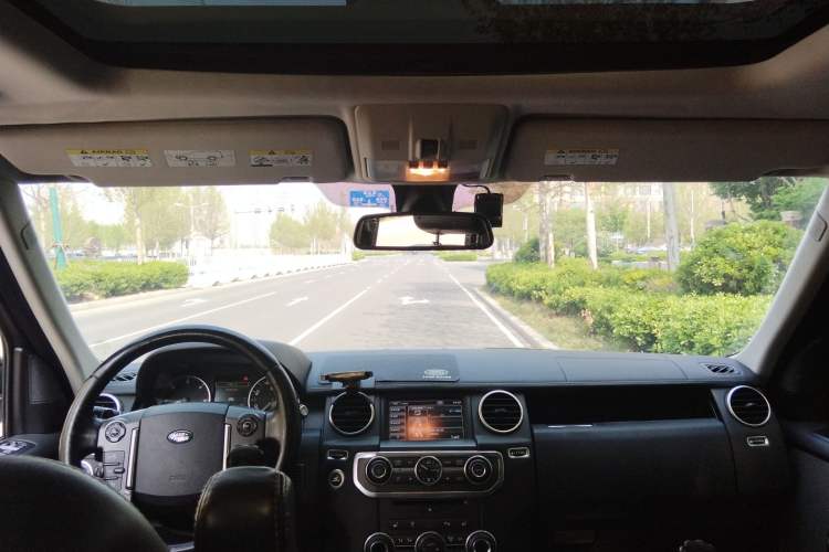 Used Land Rover Discovery 2012 3.0 SDV6 HSE Diesel Version Headliner