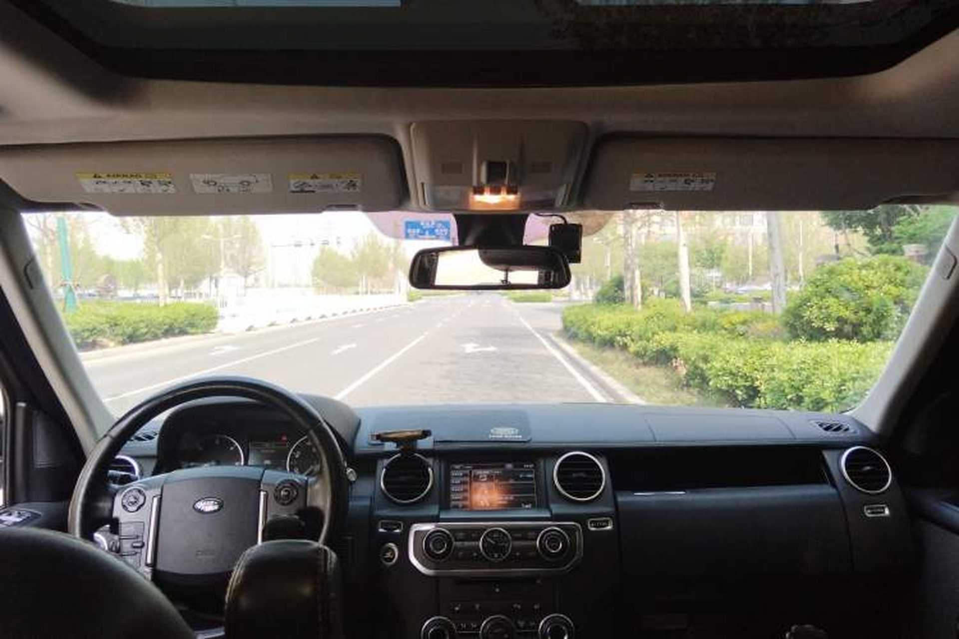 Used Land Rover Discovery 2012 3.0 SDV6 HSE Diesel Version Headliner