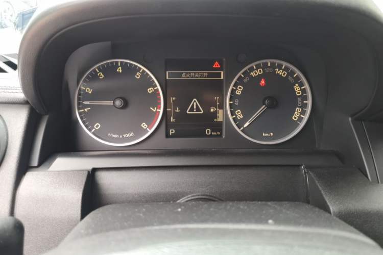 Used Land Rover Discovery 2012 5.0 V8 HSE Instrument Cluster
