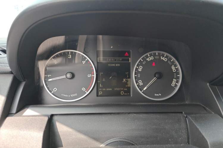Used Land Rover Discovery 2012 3.0 SDV6 HSE Diesel Version Instrument Cluster