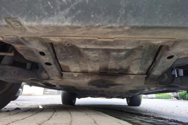 Used Land Rover Discovery 2012 3.0 SDV6 HSE Diesel Version Chassis Front