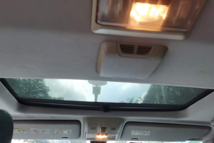 Used Land Rover Discovery 2012 3.0 SDV6 HSE Diesel Version Headliner