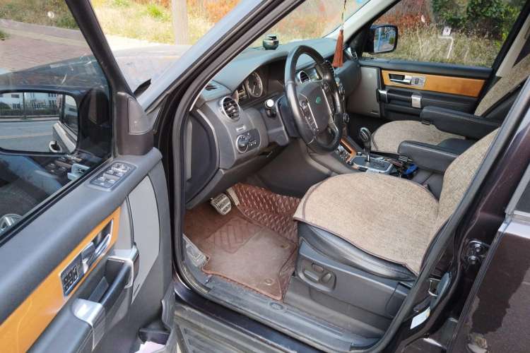 Used Land Rover Discovery 2012 3.0 SDV6 HSE Diesel Version Driver Seat