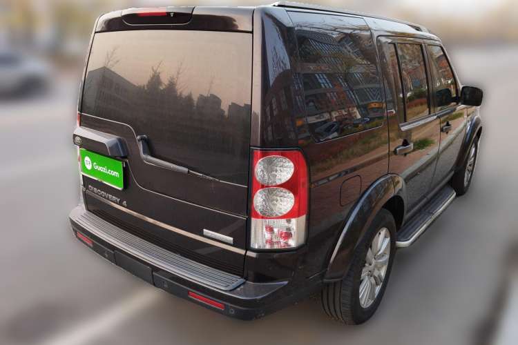 Used Land Rover Discovery 2012 3.0 SDV6 HSE Diesel Version Rear Right 45 Deg