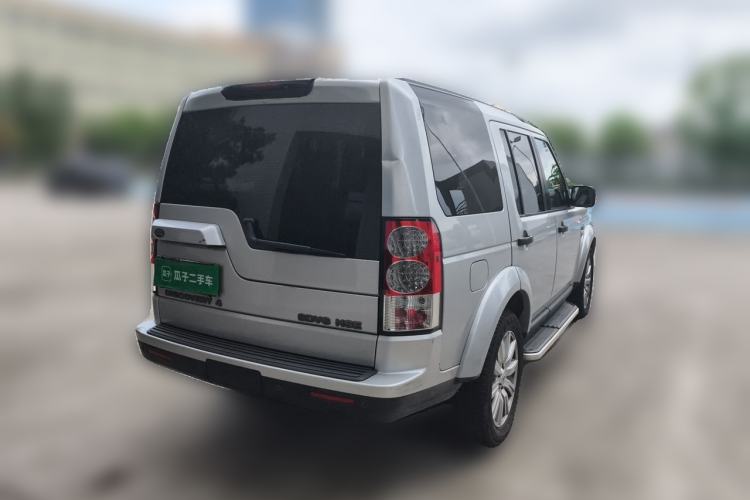 Used Land Rover Discovery 2012 3.0 SDV6 HSE Diesel Version Rear Right 45 Deg