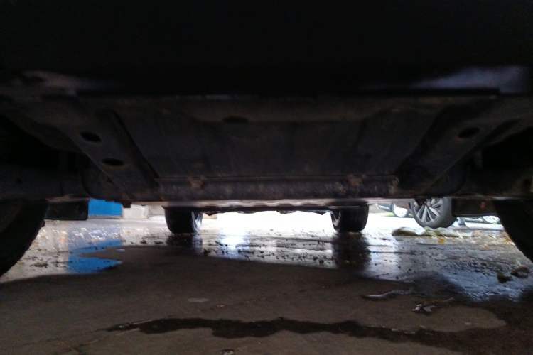 Used Land Rover Discovery 2012 3.0 SDV6 HSE Diesel Version Chassis Front
