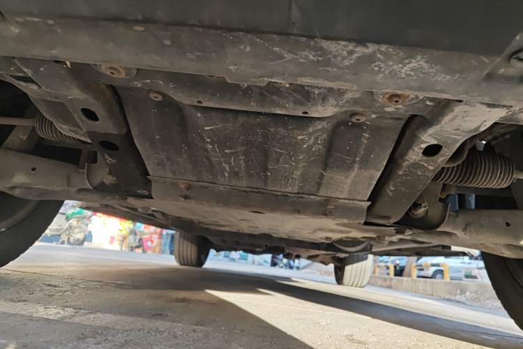 Used Land Rover Discovery 2012 3.0 SDV6 HSE Diesel Version Chassis Front