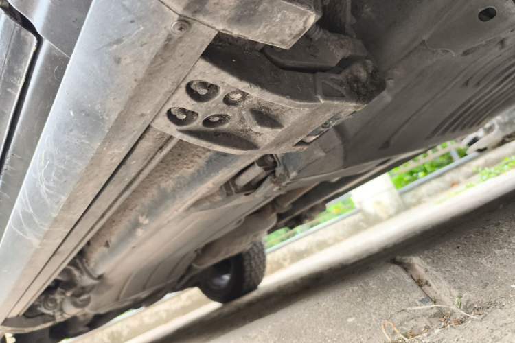 Used Land Rover Discovery  Chassis Front Right