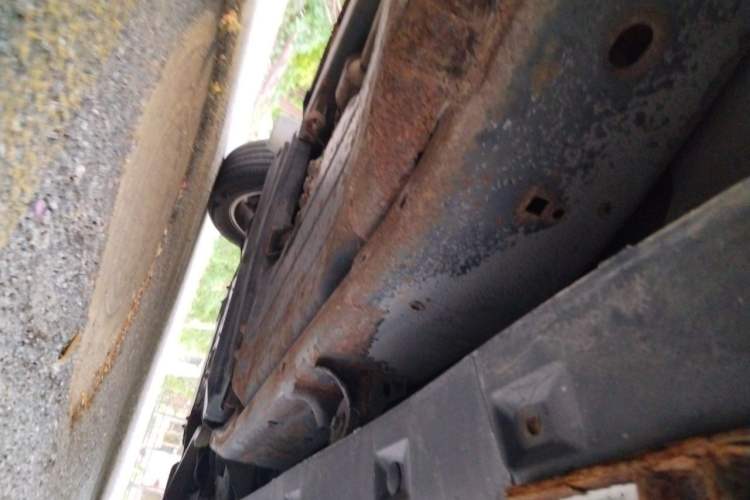 Used Land Rover Discovery 2012 3.0 SDV6 HSE Diesel Version Chassis Rear Right