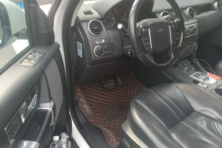 Used Land Rover Discovery 2012 3.0 SDV6 HSE Diesel Version Driver Seat