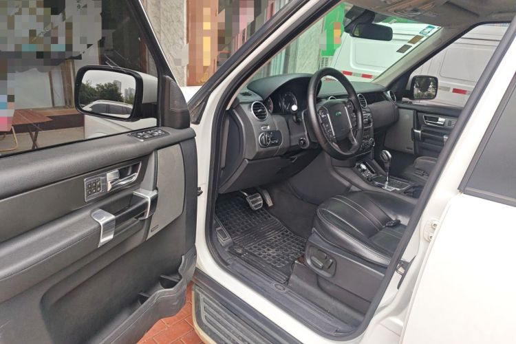 Used Land Rover Discovery 2012 5.0 V8 HSE Driver Seat