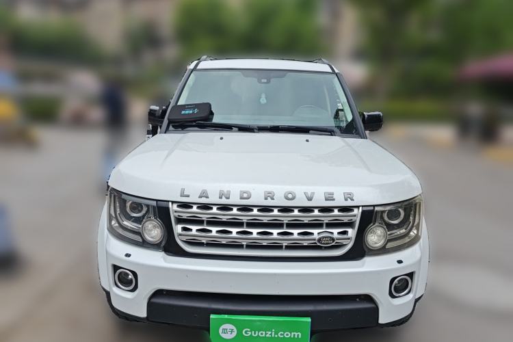 Used Land Rover Discovery 2012 5.0 V8 SE Front