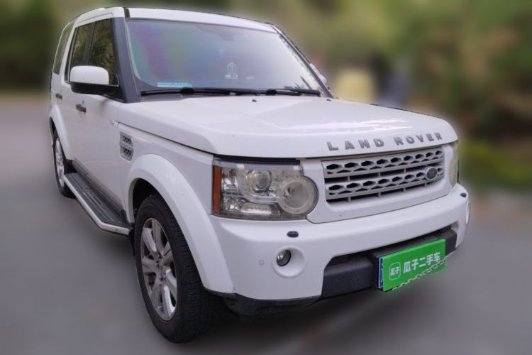 Used Land Rover Discovery 2012 3.0 SDV6 HSE Diesel Version Front Right 45 Deg