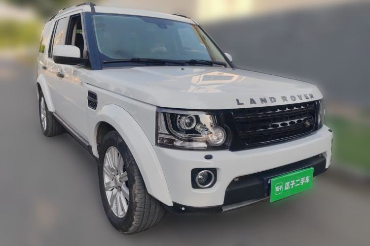 Used Land Rover Discovery 2012 3.0 SDV6 HSE Diesel Version Front Right 45 Deg
