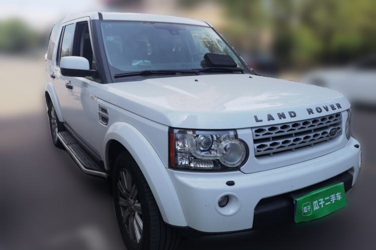 Used Land Rover Discovery 2012 5.0 V8 HSE Front Right 45 Deg