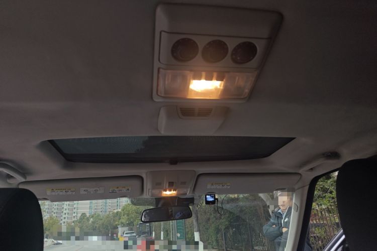 Used Land Rover Discovery 2012 3.0 SDV6 HSE Diesel Version Headliner