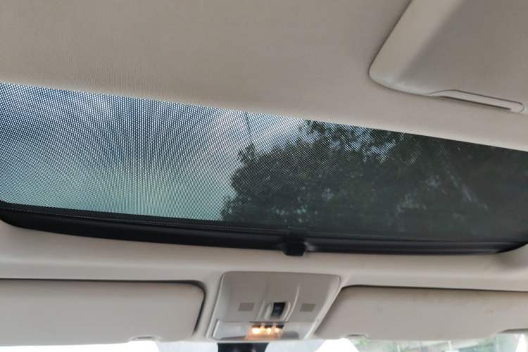 Used Land Rover Discovery 2012 5.0 V8 HSE Headliner