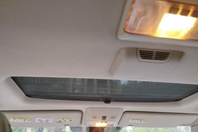 Used Land Rover Discovery 2012 3.0 SDV6 HSE Diesel Version Headliner