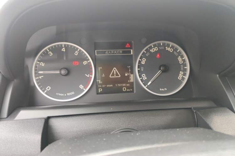 Used Land Rover Discovery 2012 5.0 V8 HSE Instrument Cluster