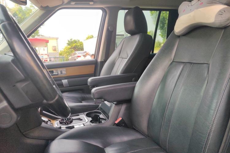 Used Land Rover Discovery 2012 3.0 SDV6 HSE Diesel Version Left Front Seat