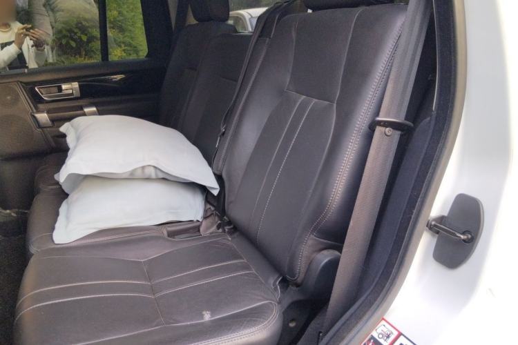 Used Land Rover Discovery 2012 3.0 SDV6 HSE Diesel Version Left Rear Seat