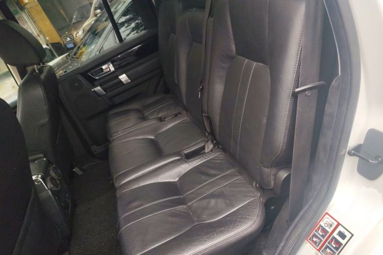 Used Land Rover Discovery 2012 3.0 SDV6 HSE Diesel Version Left Rear Seat
