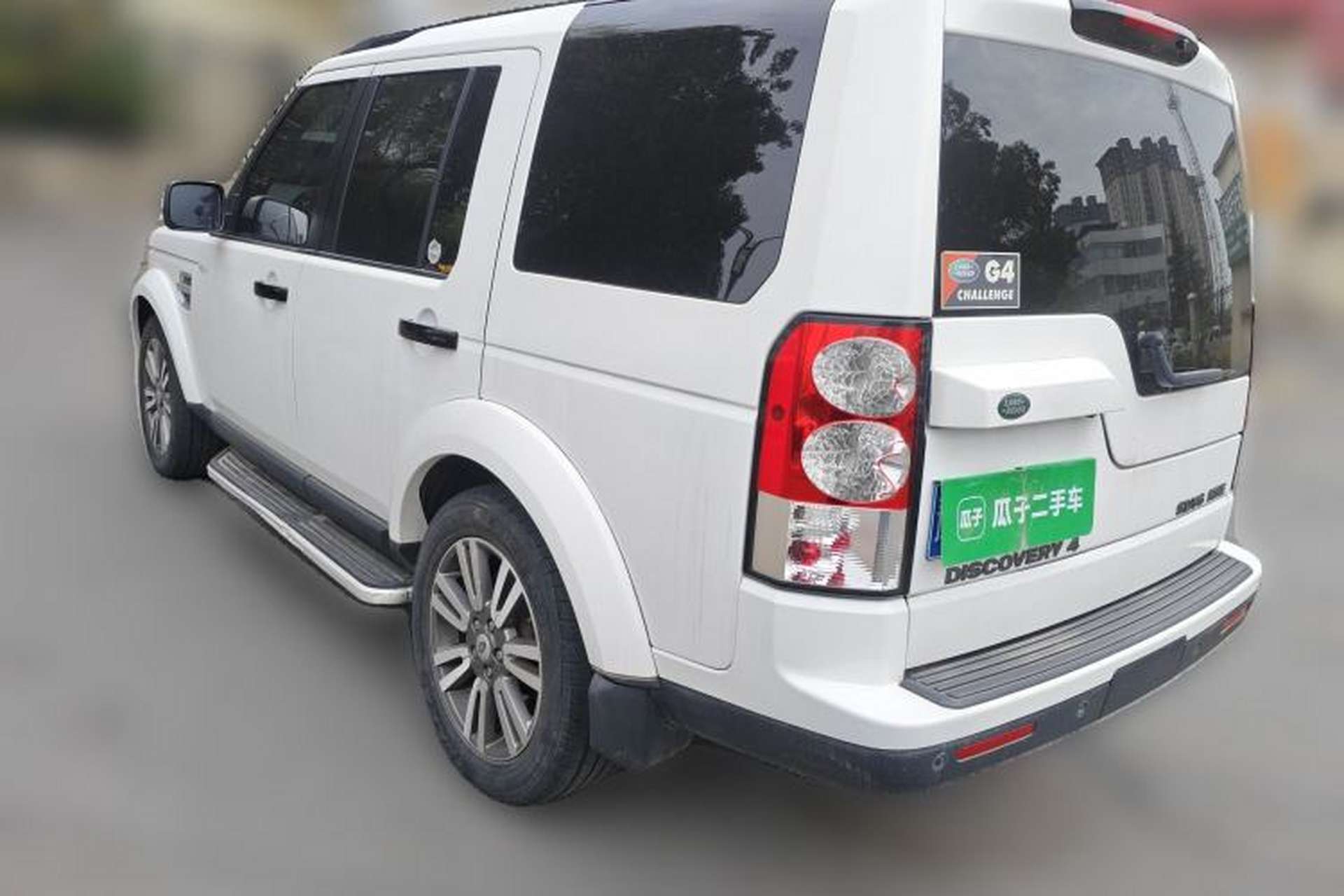 Used Land Rover Discovery 2012 3.0 SDV6 HSE Diesel Version Rear Left 45 Deg