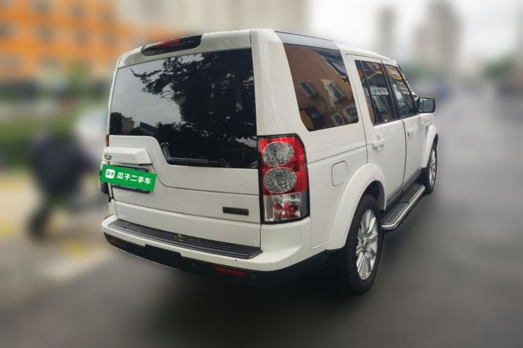 Used Land Rover Discovery 2012 3.0 SDV6 HSE Diesel Version Rear Right 45 Deg