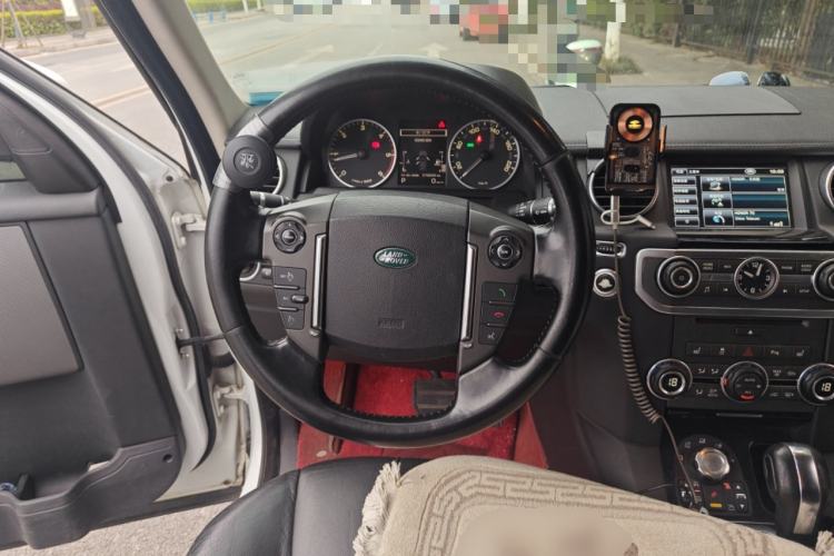Used Land Rover Discovery 2012 3.0 SDV6 HSE Diesel Version Steering Wheel