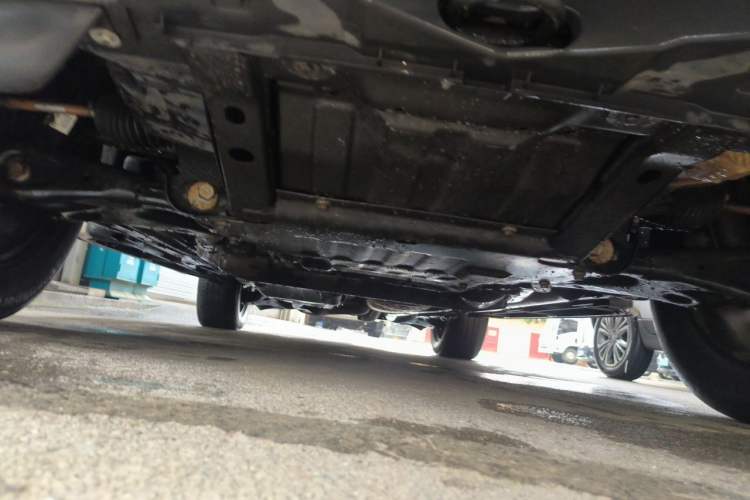Used Land Rover Discovery 2013 3.0 SDV6 HSE Diesel Edition Chassis Front