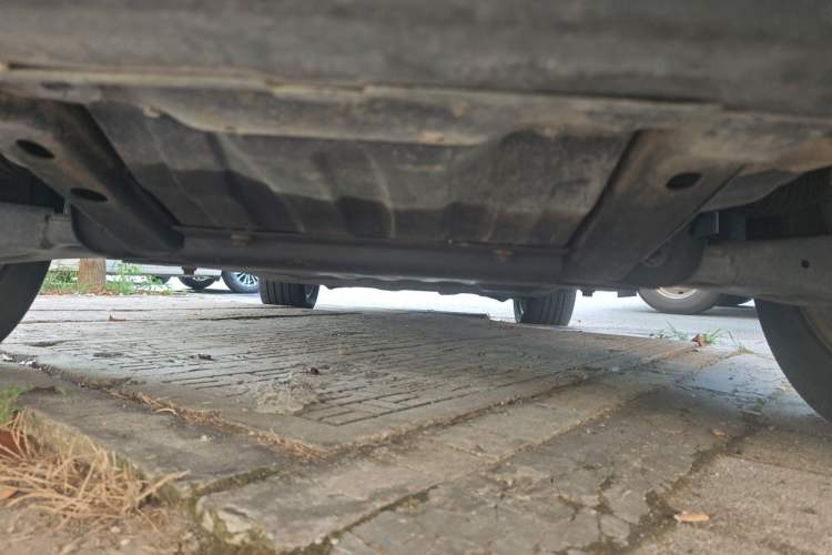 Used Land Rover Discovery 2013 3.0 SDV6 HSE Diesel Edition Chassis Front