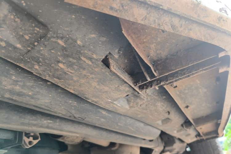 Used Land Rover Discovery  Chassis Front Left
