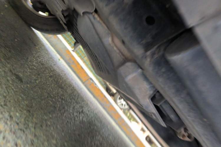 Used Land Rover Discovery 2013 3.0 SDV6 HSE Diesel Edition Chassis Front Left