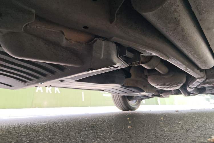 Used Land Rover Discovery 2013 3.0 SDV6 HSE Diesel Edition Chassis Front Left
