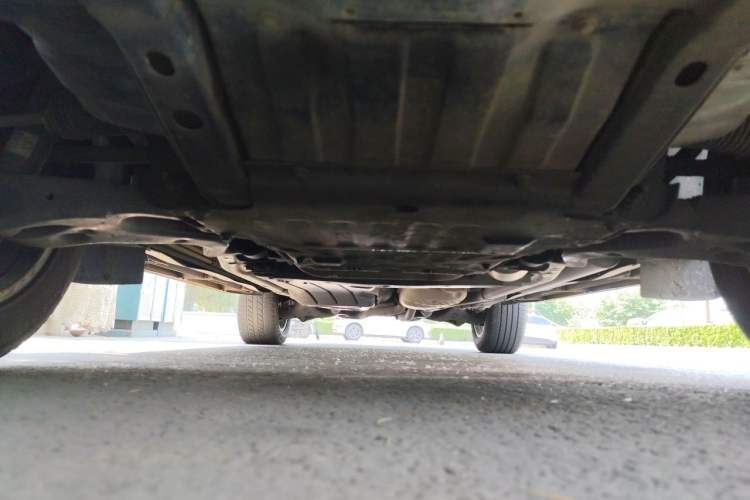 Used Land Rover Discovery 2013 3.0 SDV6 HSE Diesel Edition Chassis Front