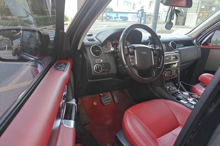 Used Land Rover Discovery 2013 3.0 SDV6 HSE Diesel Edition Driver Seat