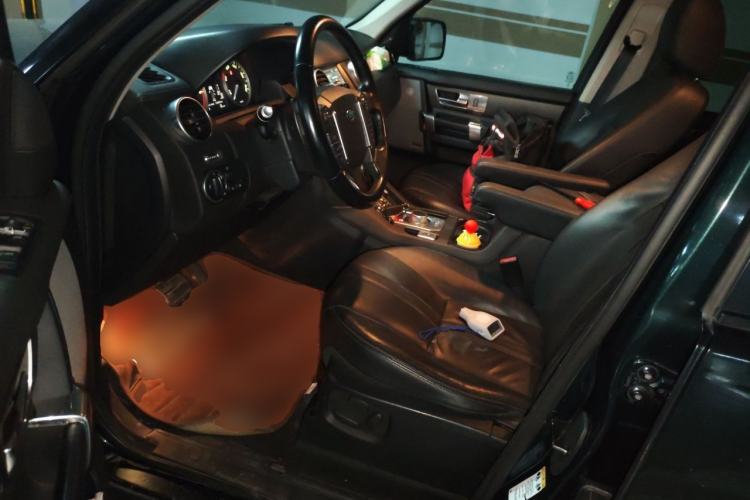 Used Land Rover Discovery 2013 3.0 SDV6 HSE Diesel Edition Driver Seat