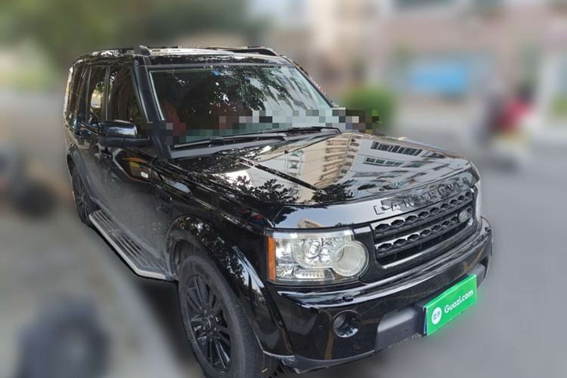Used Land Rover Discovery 2013 3.0 SDV6 HSE Diesel Edition Front Right 45 Deg