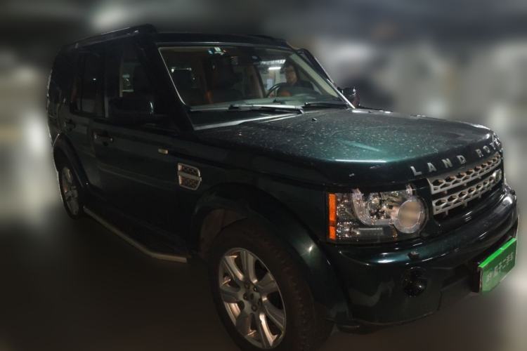 Used Land Rover Discovery 2013 3.0 SDV6 HSE Diesel Edition Front Right 45 Deg