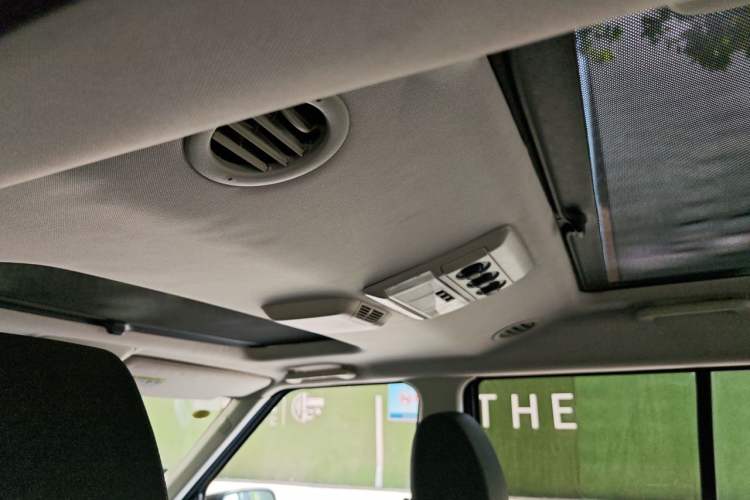 Used Land Rover Discovery 2013 3.0 SDV6 HSE Diesel Edition Headliner