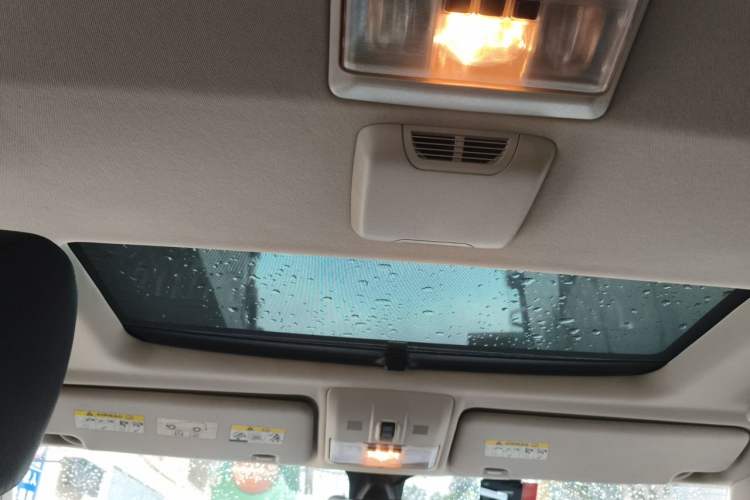 Used Land Rover Discovery 2013 3.0 SDV6 HSE Diesel Edition Headliner