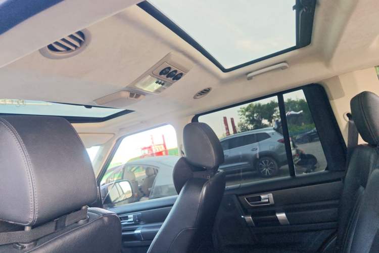 Used Land Rover Discovery 2013 3.0 SDV6 HSE Diesel Edition Headliner