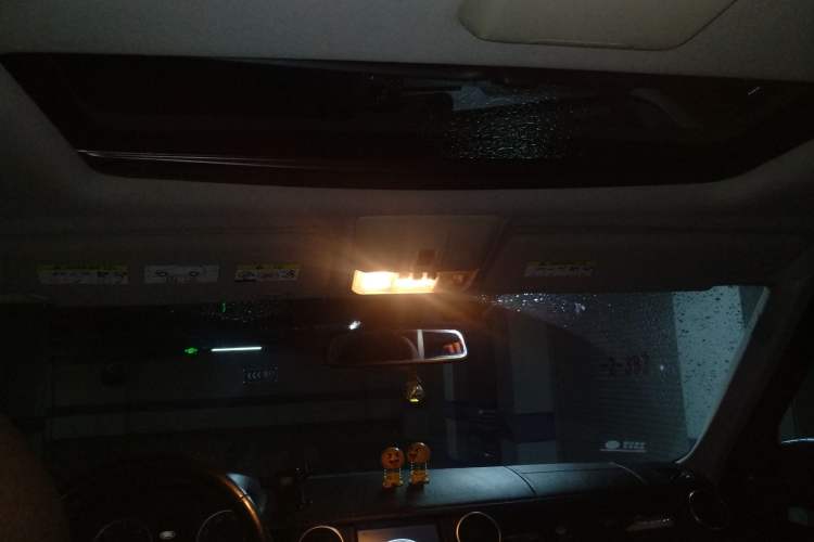 Used Land Rover Discovery 2013 3.0 SDV6 HSE Diesel Edition Headliner