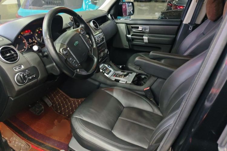 Used Land Rover Discovery 2013 3.0 SDV6 HSE Diesel Edition Left Front Seat