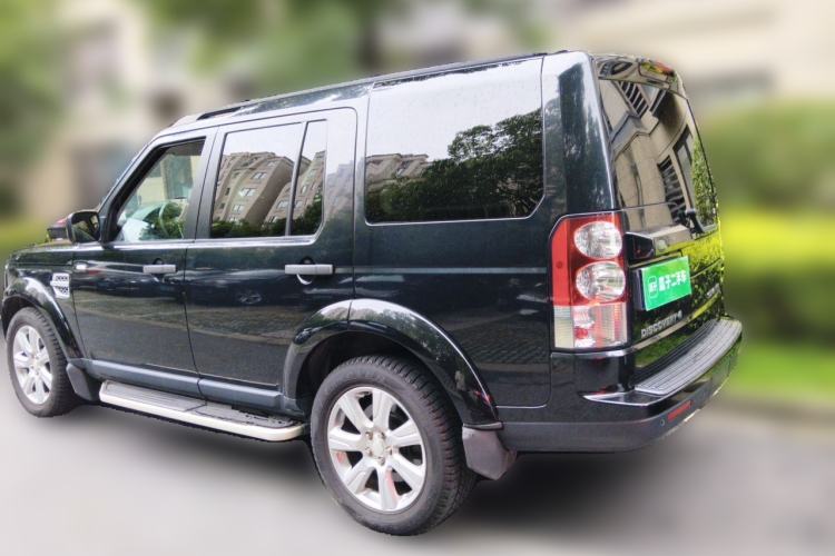 Used Land Rover Discovery 2013 3.0 SDV6 HSE Diesel Edition Rear Left 45 Deg