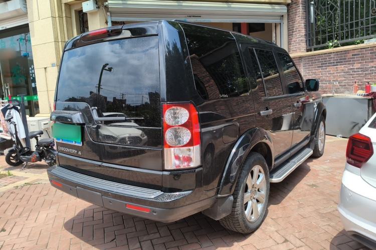 Used Land Rover Discovery  Rear Right 45 Deg