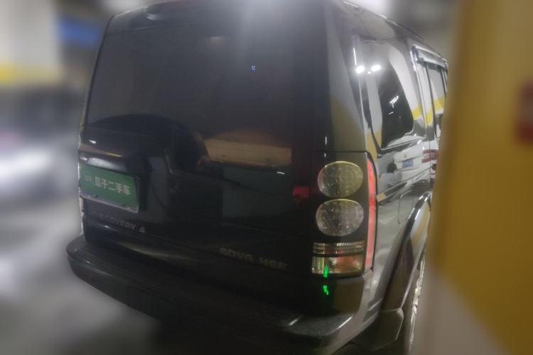 Used Land Rover Discovery 2013 3.0 SDV6 HSE Diesel Edition Rear Right 45 Deg