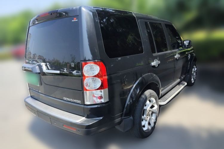 Used Land Rover Discovery 2013 3.0 SDV6 HSE Diesel Edition Rear Right 45 Deg