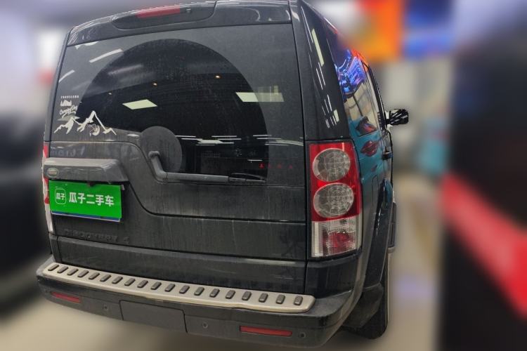 Used Land Rover Discovery 2013 3.0 SDV6 HSE Diesel Edition Rear Right 45 Deg