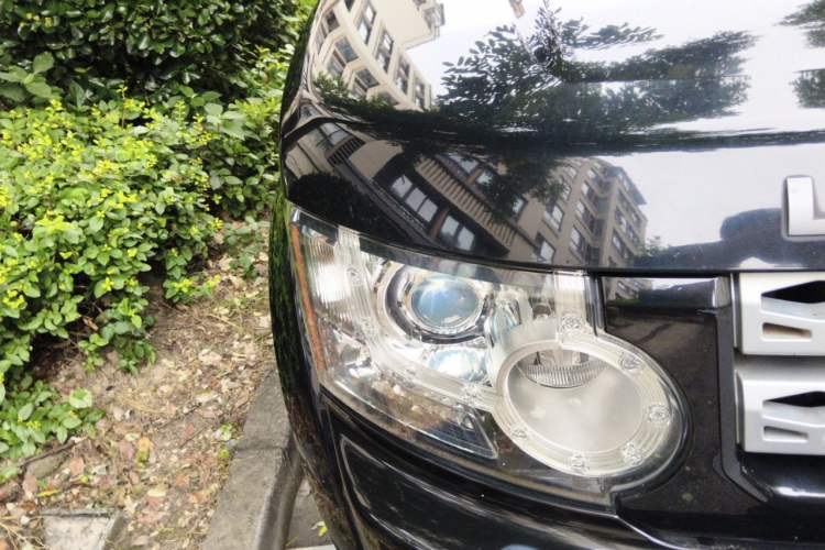 Used Land Rover Discovery 2013 3.0 SDV6 HSE Diesel Edition Right Front Headlight
